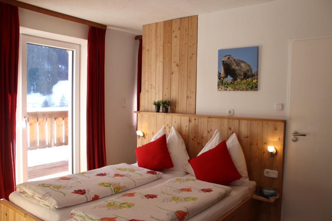 Gaestehaus Landhaus Tyrol Gries im Sellrain Exteriér fotografie